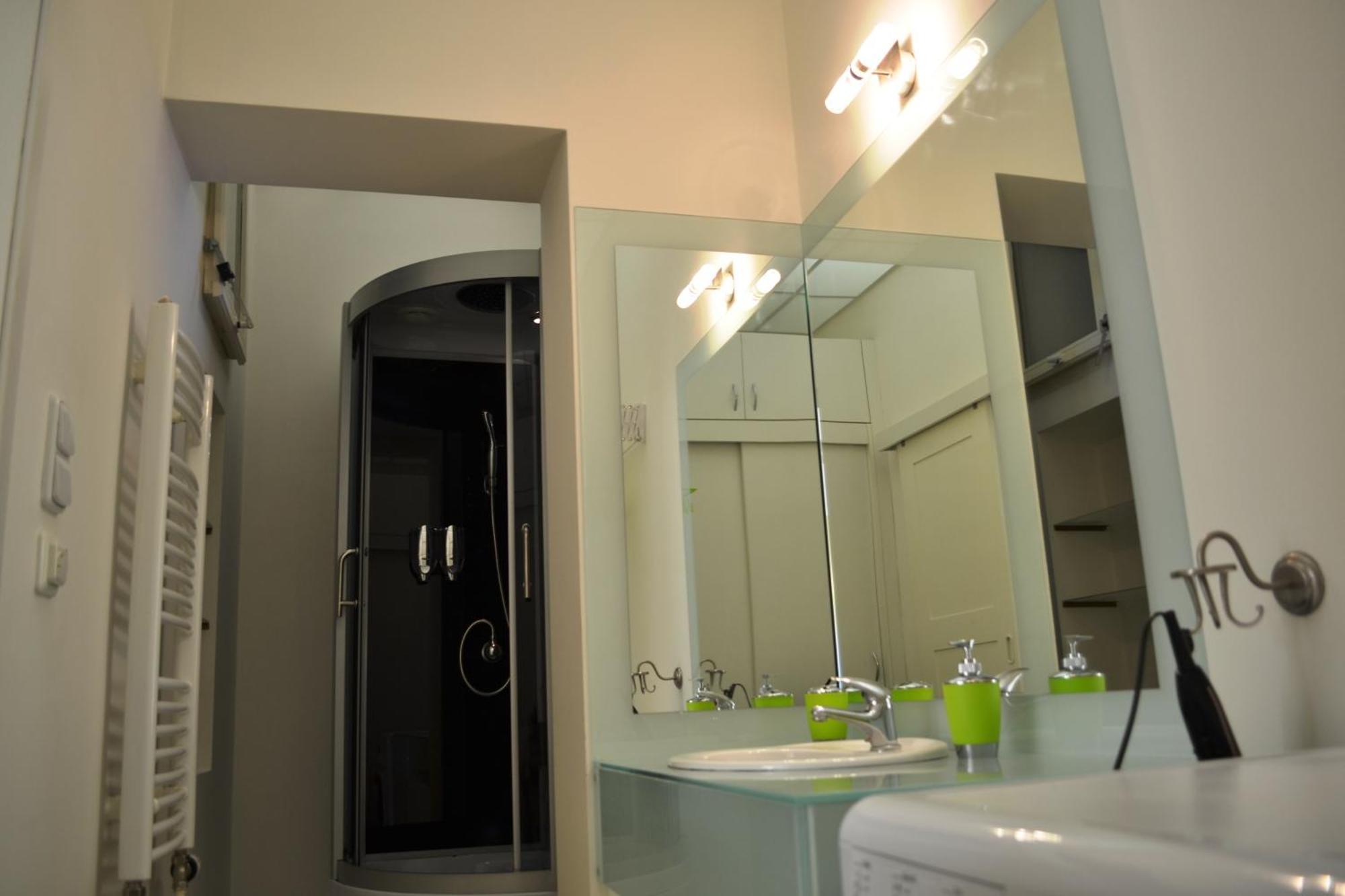 Sunflower 2Bdr Flat By Ruterra Praag Buitenkant foto