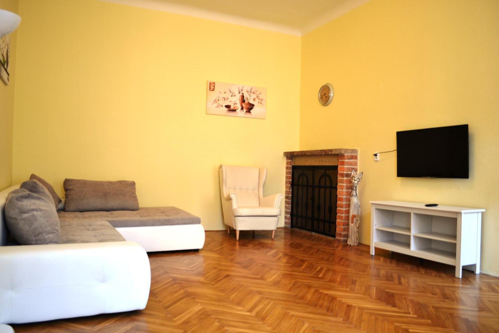Sunflower 2Bdr Flat By Ruterra Praag Buitenkant foto