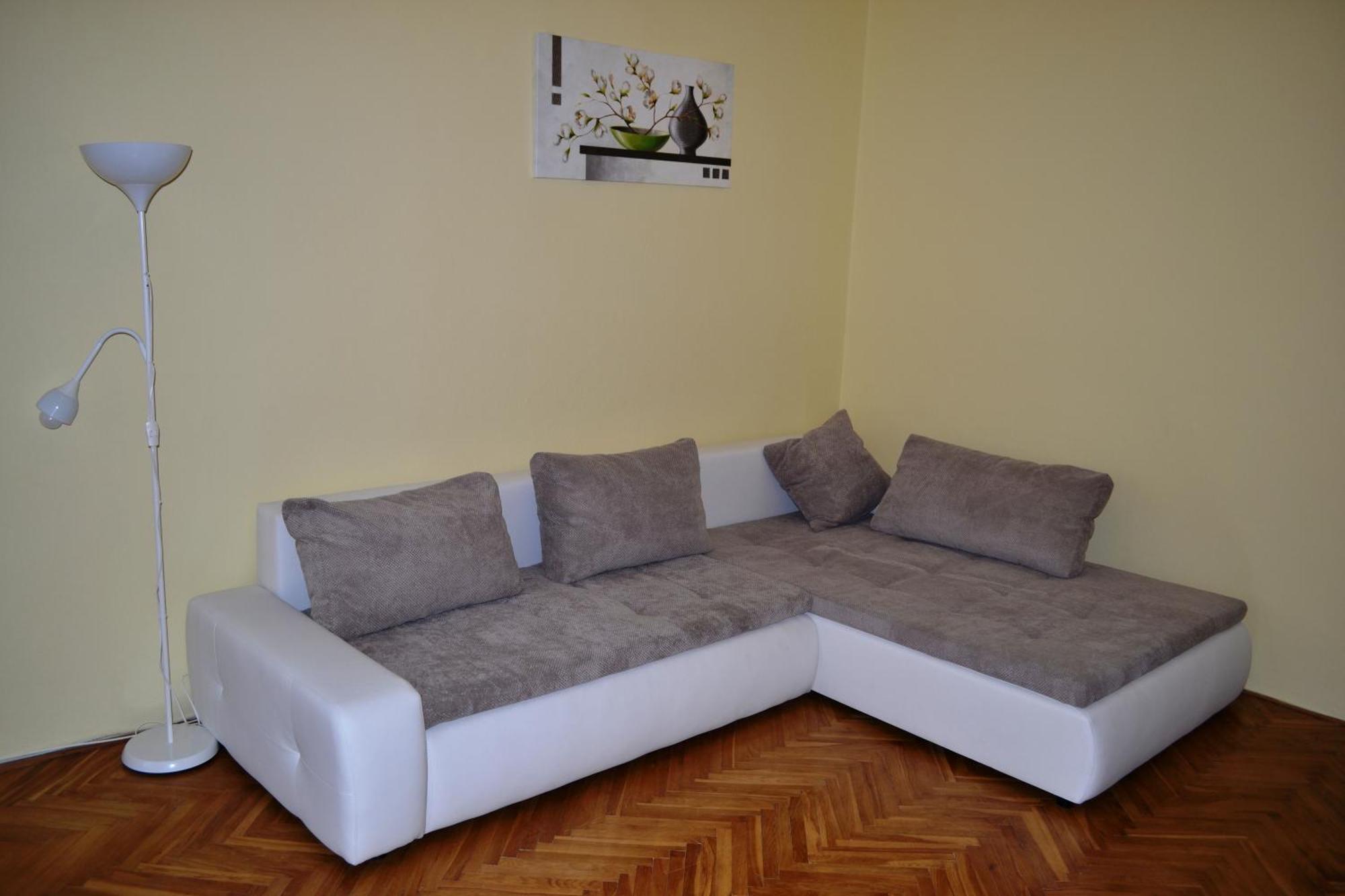 Sunflower 2Bdr Flat By Ruterra Praag Buitenkant foto
