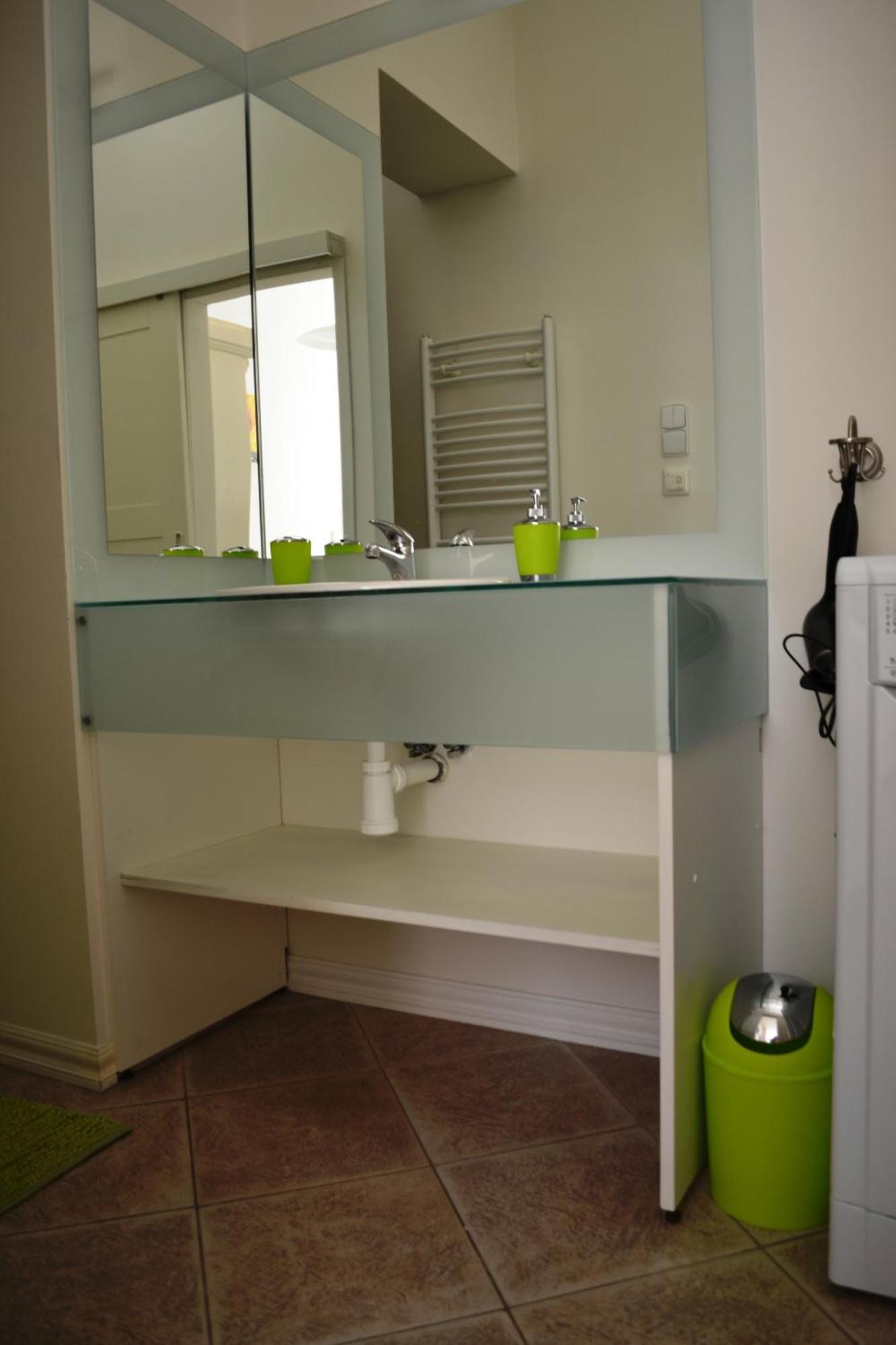 Sunflower 2Bdr Flat By Ruterra Praag Buitenkant foto